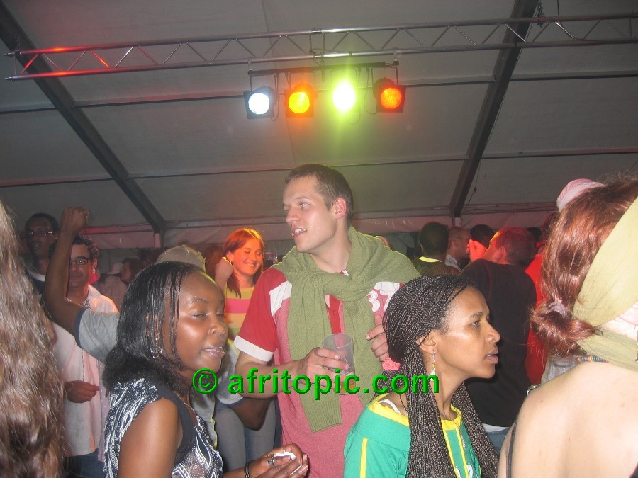 ../Images/afw2006b 087.jpg